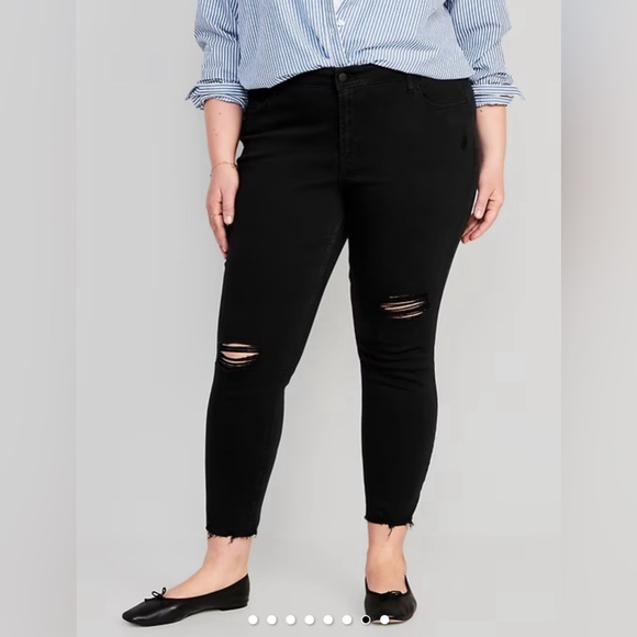 Old Navy Denim - Old Navy Mid-Rise Rockstar Super-Skinny Ankle Jeans – Black